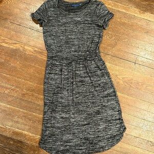 Apt. 9 Women’s Gray Dress 👗 Medium Soft and Stretchy